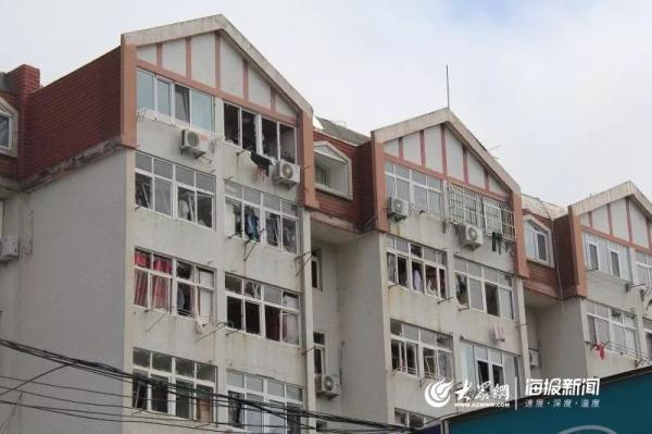 突發(fā)！青島一居民樓發(fā)生爆燃！已造1人死亡，7人受傷！3公里外有震感…