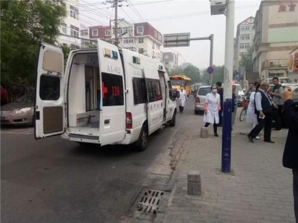 突發(fā)！青島一居民樓發(fā)生爆燃！已造1人死亡，7人受傷！3公里外有震感…