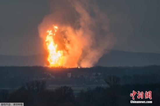  當?shù)貢r間12月12日，奧地利鮑姆加騰一座大型天然氣站發(fā)生爆炸，數(shù)人受傷。