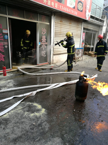 圖為：事故現(xiàn)場。消防供圖